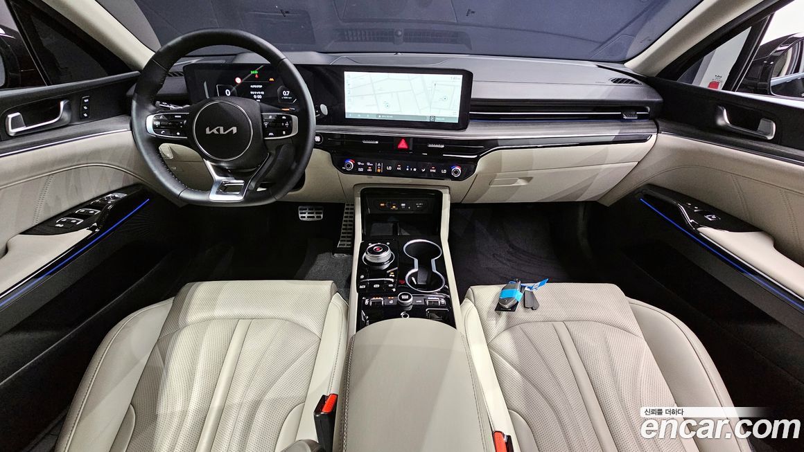 Kia K5 2025