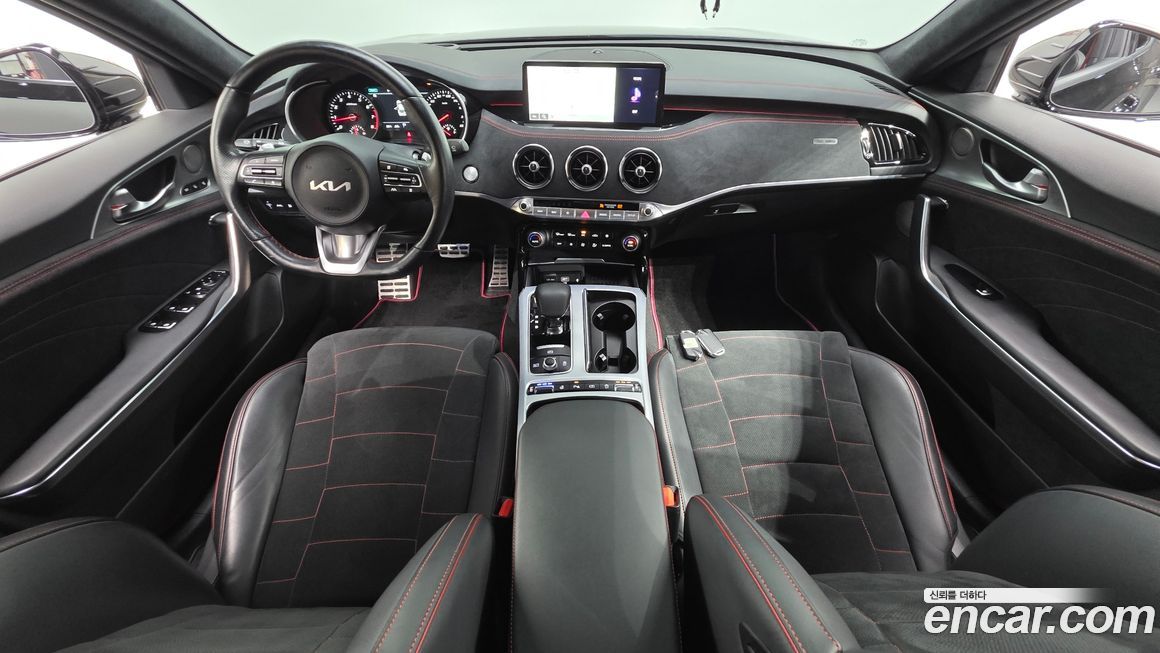 Kia Stinger 2023