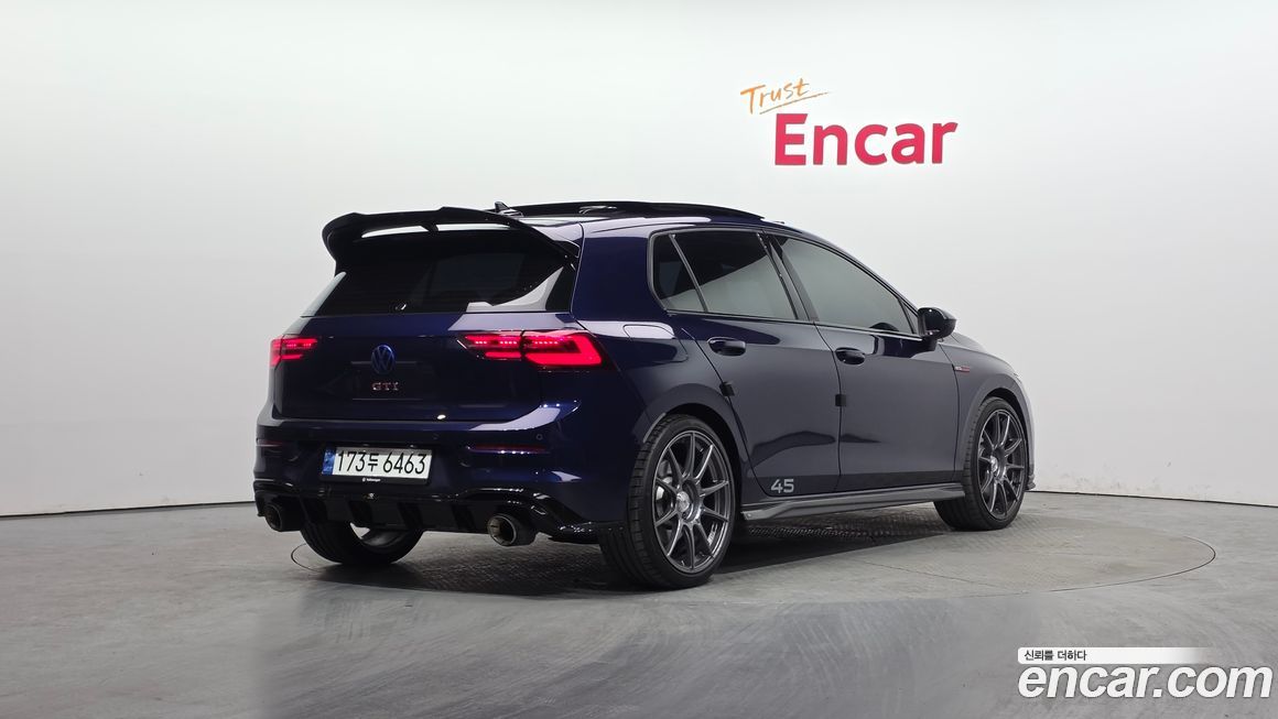 Volkswagen Golf 2023