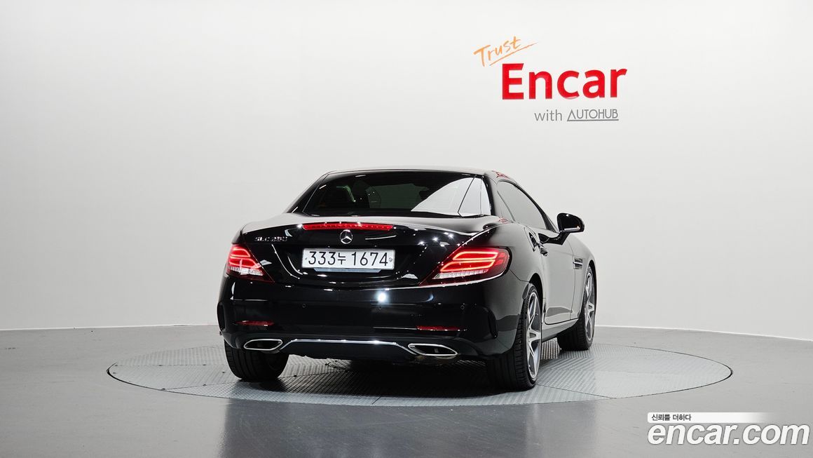 Mercedes-Benz SLC-Class 2019