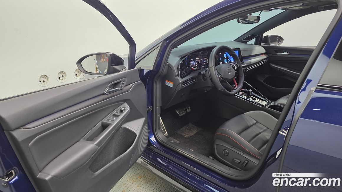 Volkswagen Golf 2023