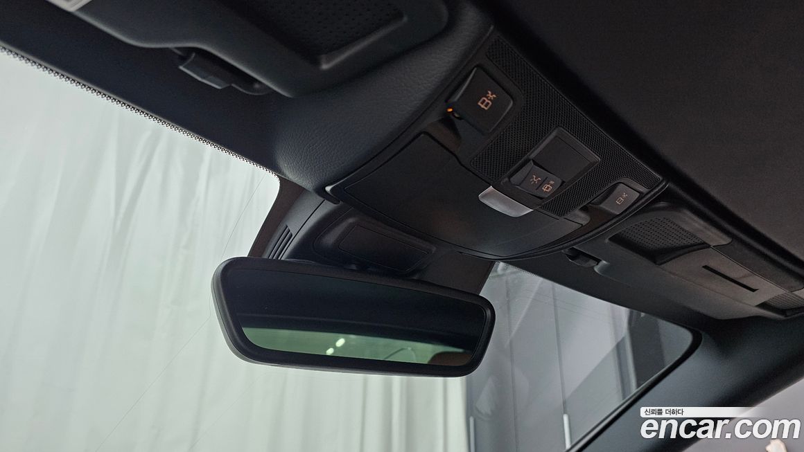 Mercedes-Benz SLC-Class 2019