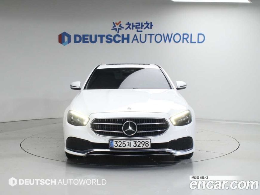 Mercedes-Benz E-Class 2021