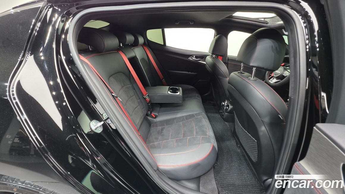 Kia Stinger 2023