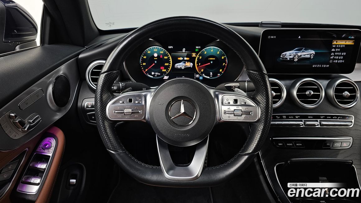 Mercedes-Benz C-Class 2021