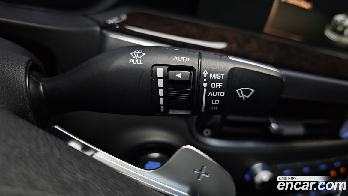 Genesis G90 2021