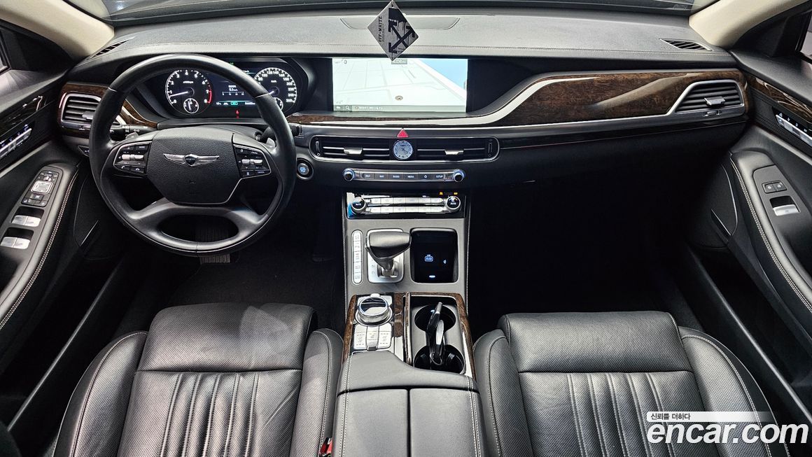 Genesis G90 2021