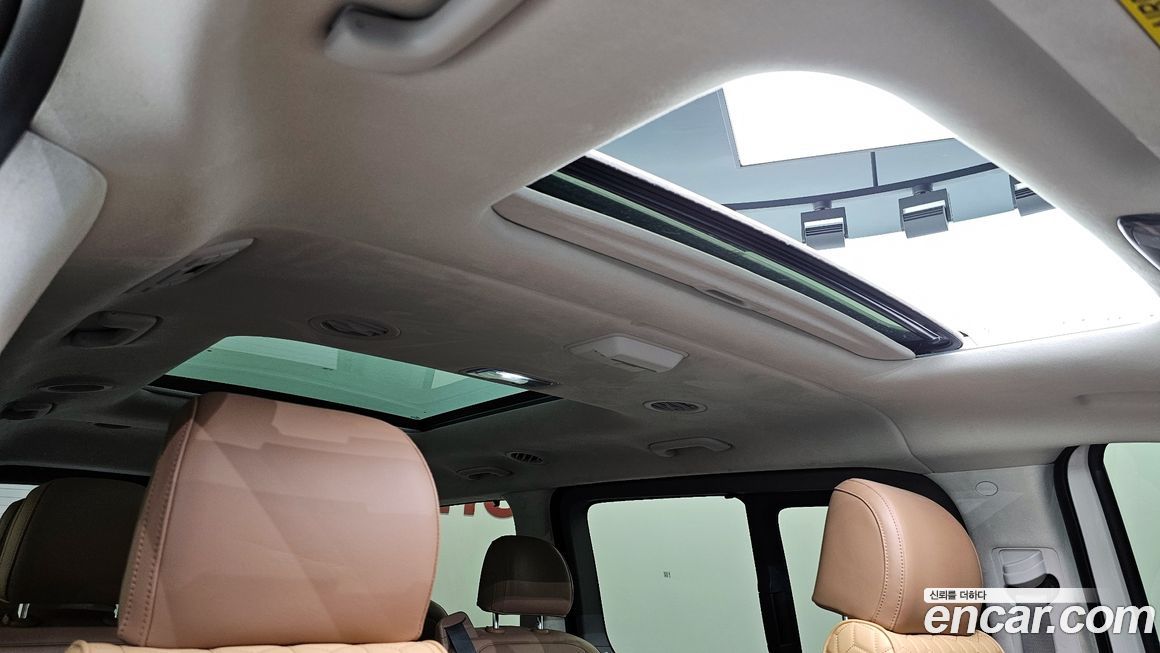 Hyundai Staria 2022