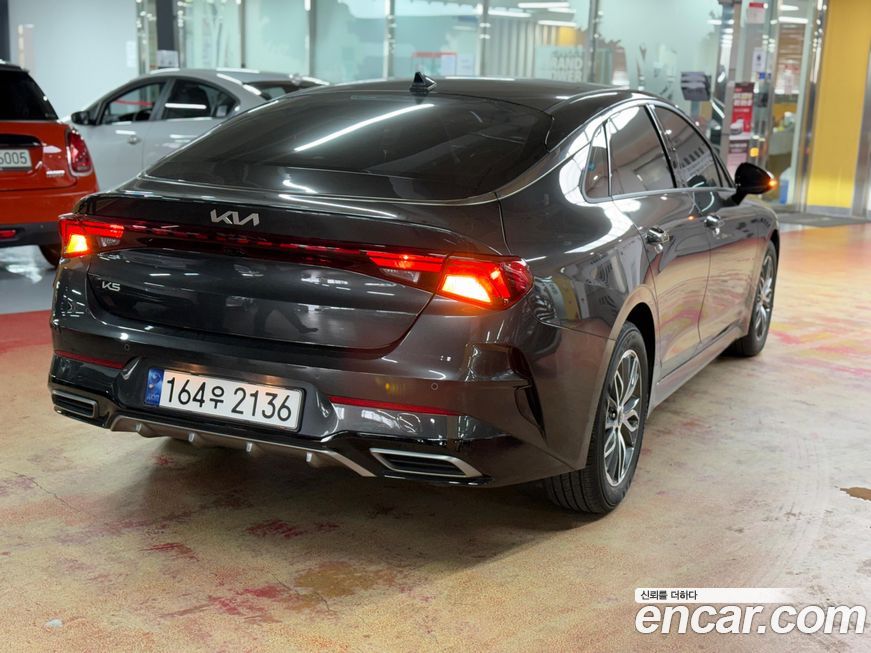 Kia K5 2023
