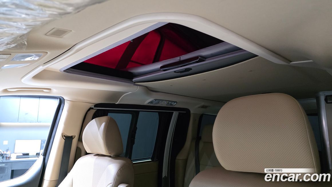 Hyundai Starex 2019