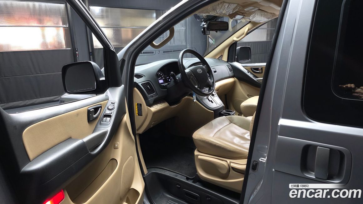 Hyundai Starex 2019