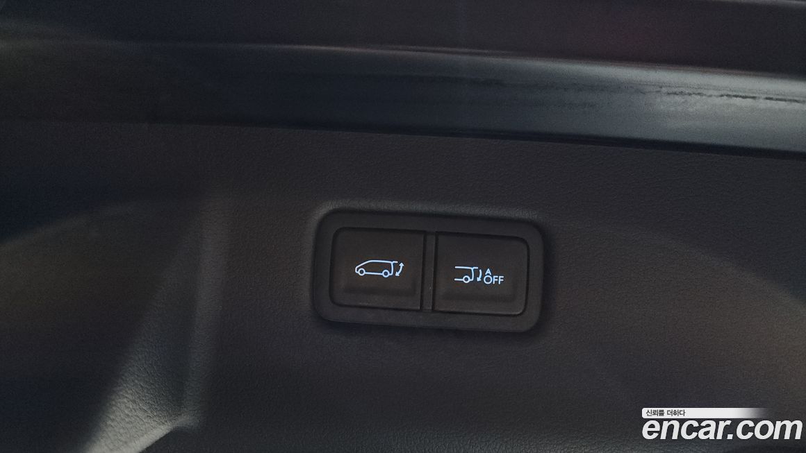 Hyundai Staria 2025