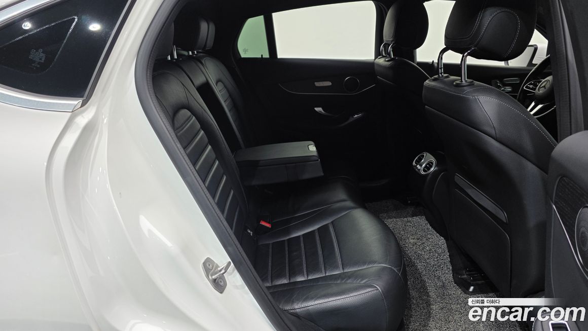 Mercedes-Benz GLC-Class 2020