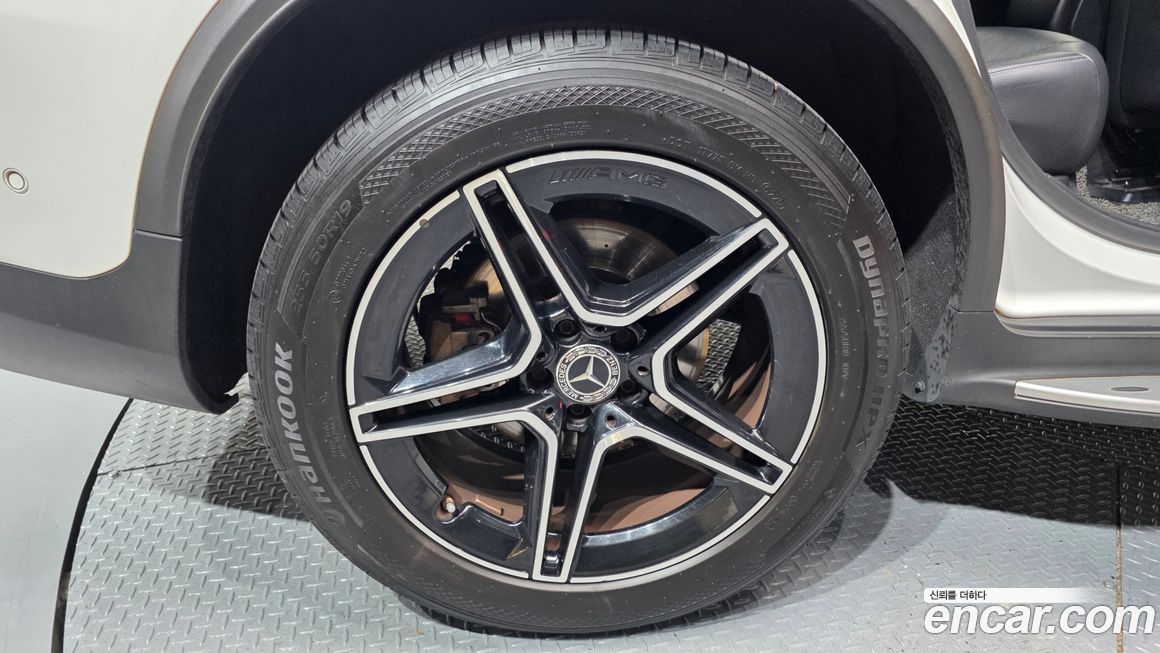 Mercedes-Benz GLC-Class 2020