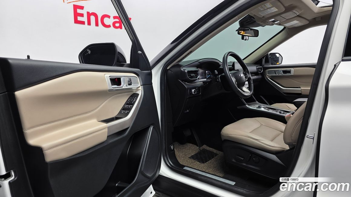 Ford Explorer 2023