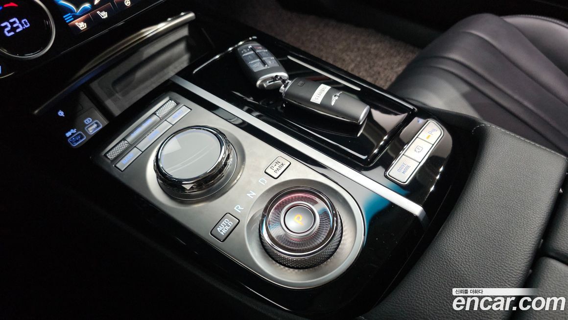 Genesis G80 2023