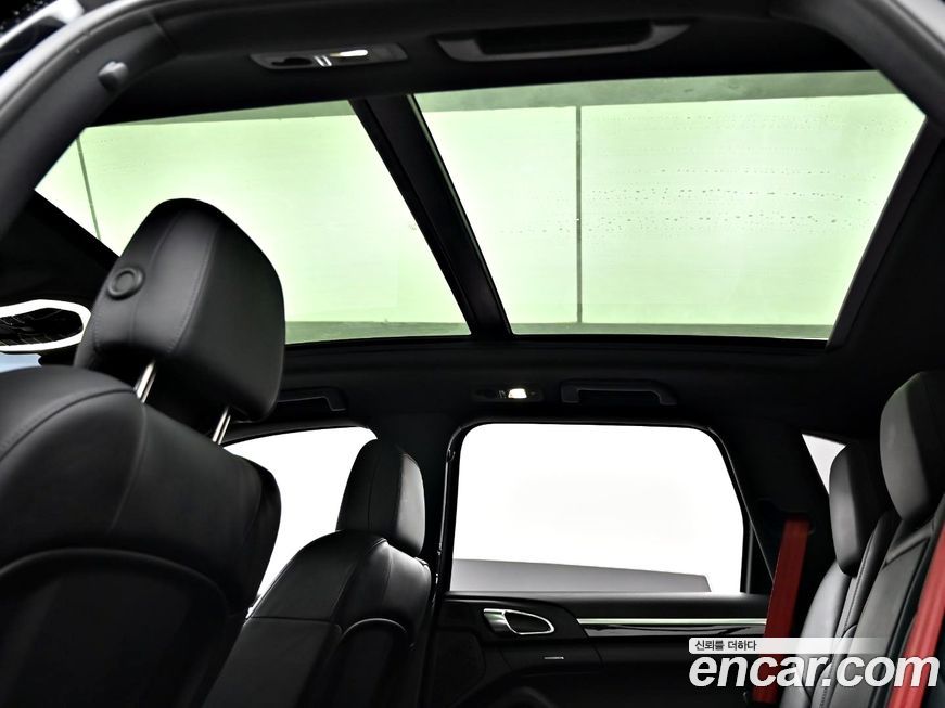 Porsche Cayenne 2016