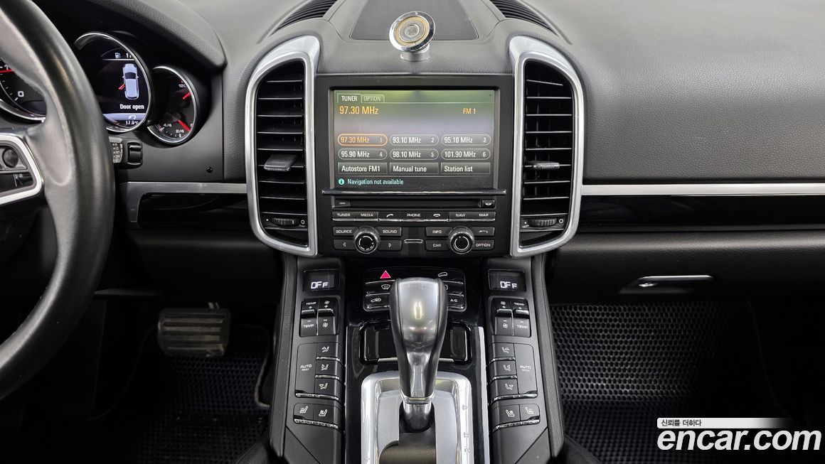 Porsche Cayenne 2016