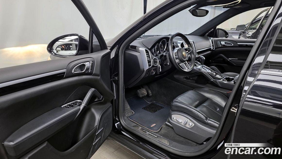 Porsche Cayenne 2016