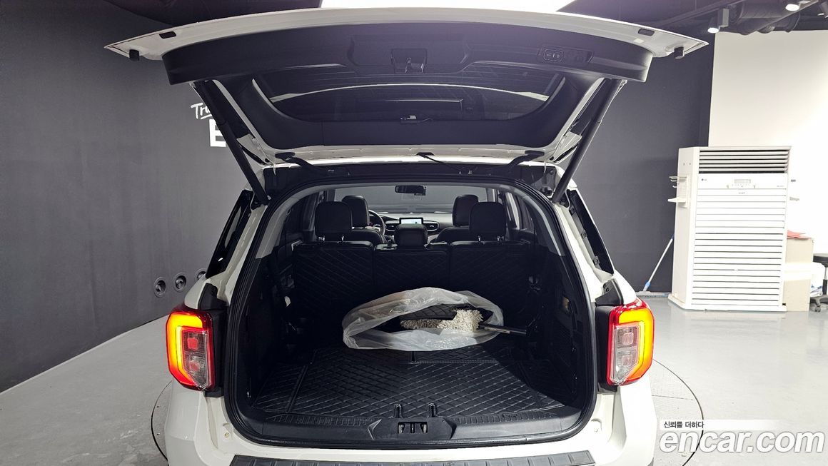 Ford Explorer 2022