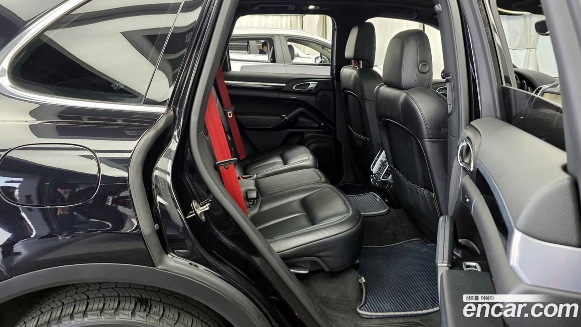 Porsche Cayenne 2016