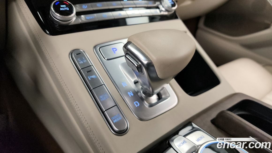 Genesis G90 2019