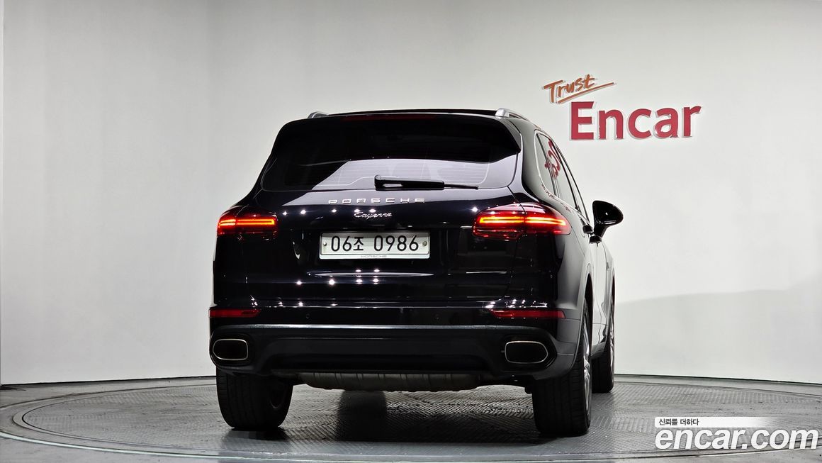 Porsche Cayenne 2016