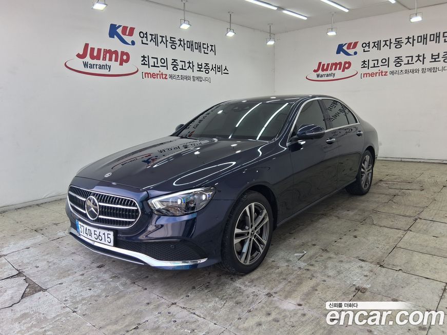 Mercedes-Benz E-Class 2022