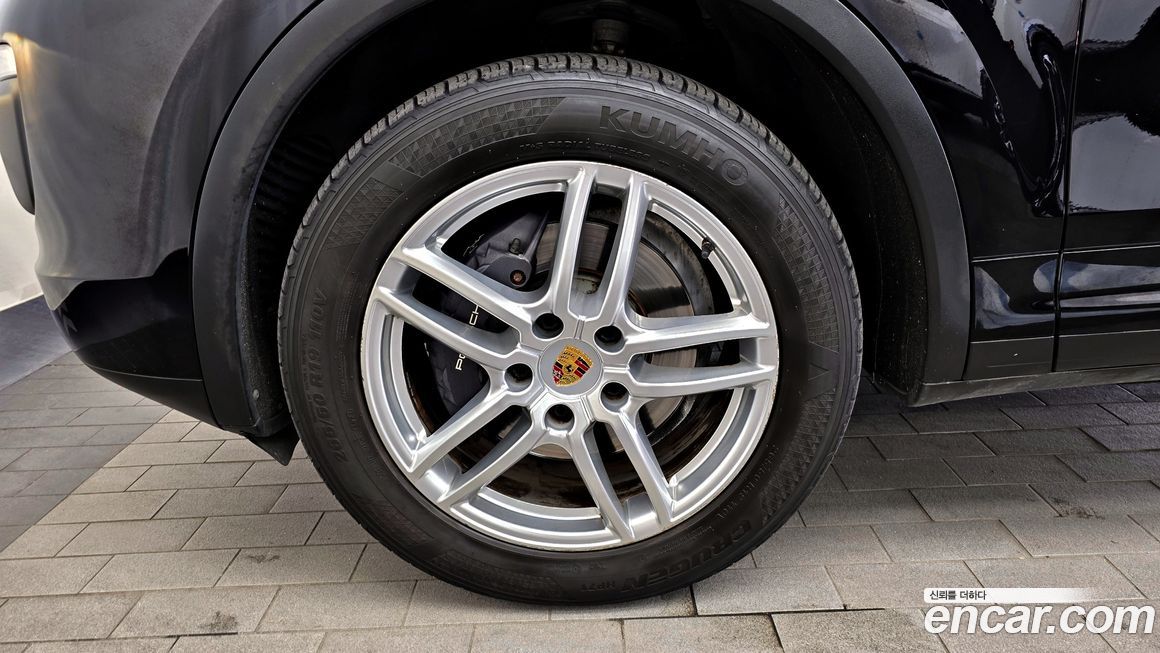 Porsche Cayenne 2016