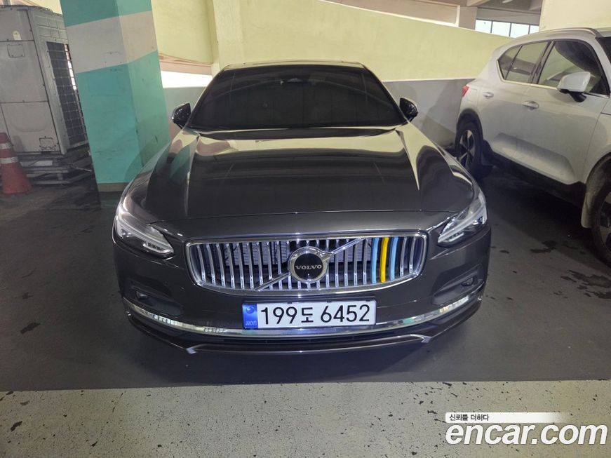 Volvo S90 2023