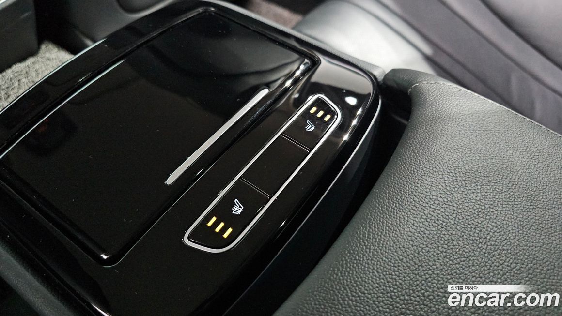 Genesis G80 2023
