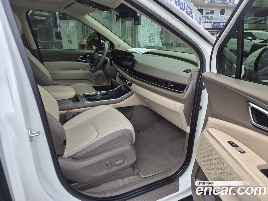 Kia Canival 2025