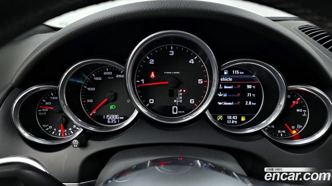 Porsche Cayenne 2016