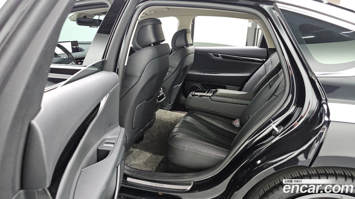 Genesis G80 2023
