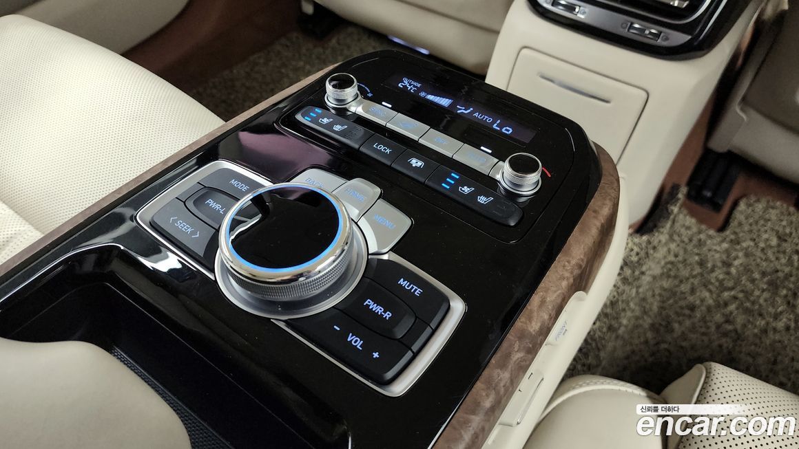 Genesis G90 2019