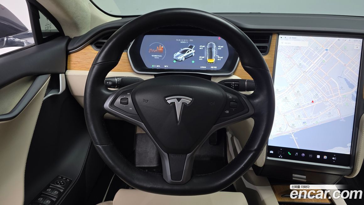 Tesla Model S 2018