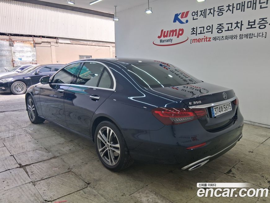 Mercedes-Benz E-Class 2022