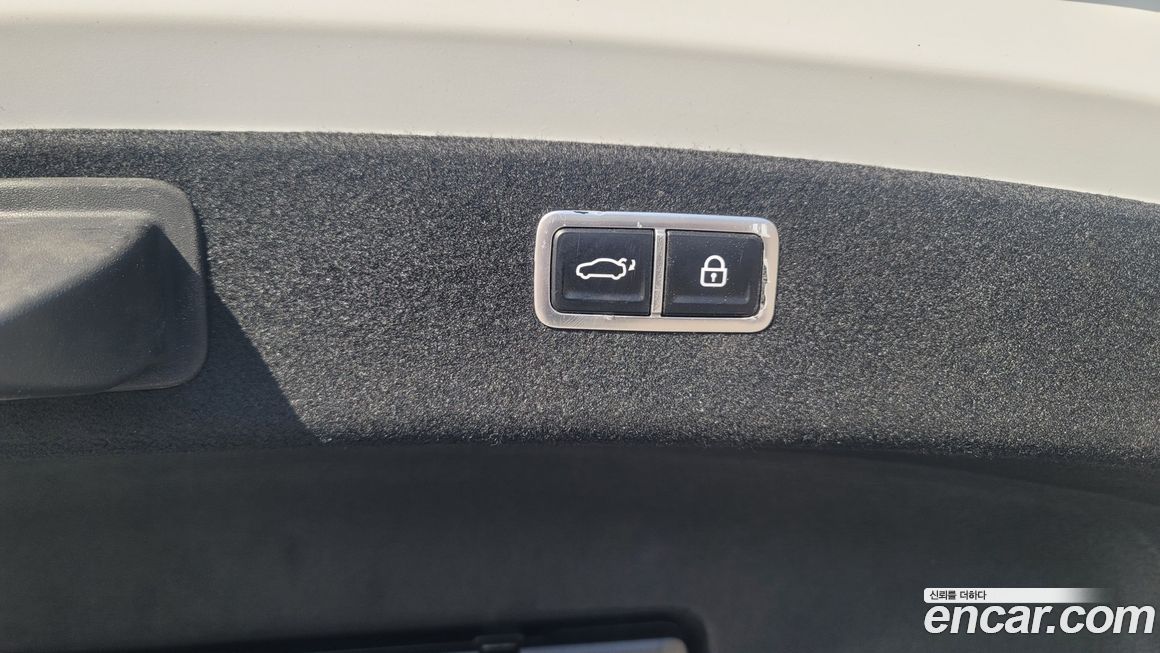 Genesis G80 2023