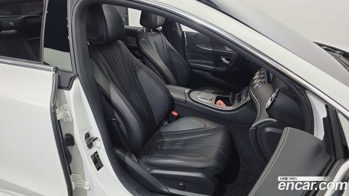 Mercedes-Benz CLS-Class 2021