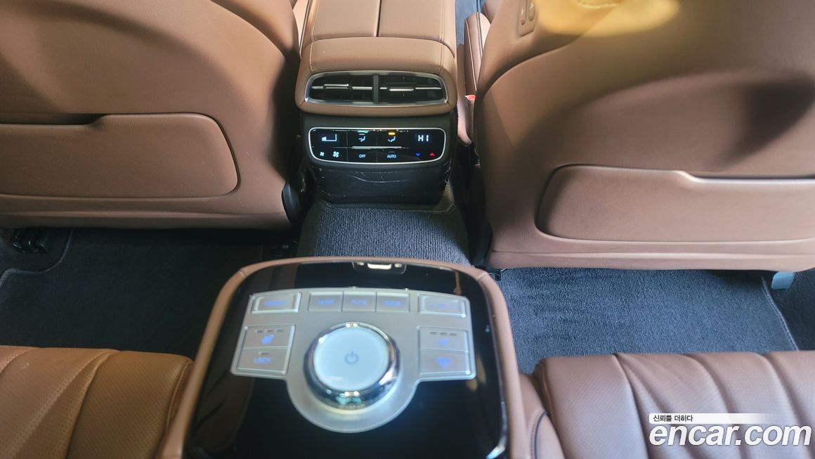 Genesis G80 2023