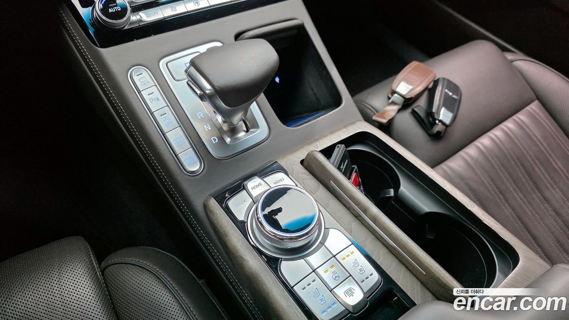 Genesis G90 2019