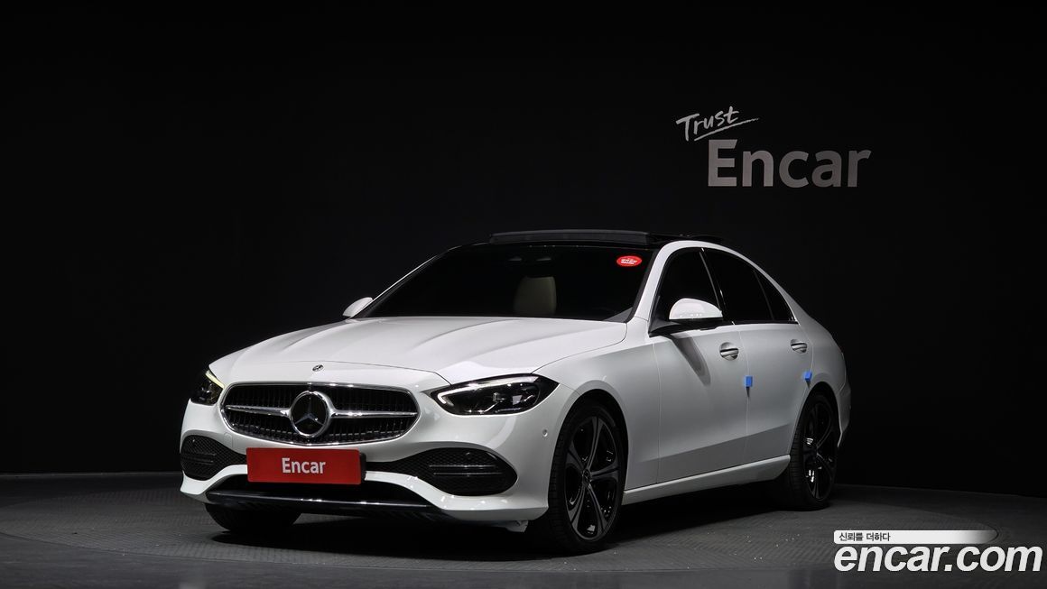 Mercedes-Benz C-Class 2023