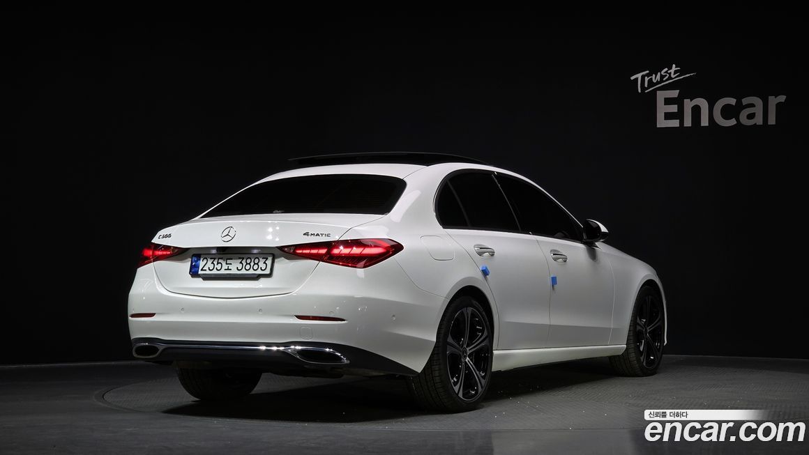 Mercedes-Benz C-Class 2023