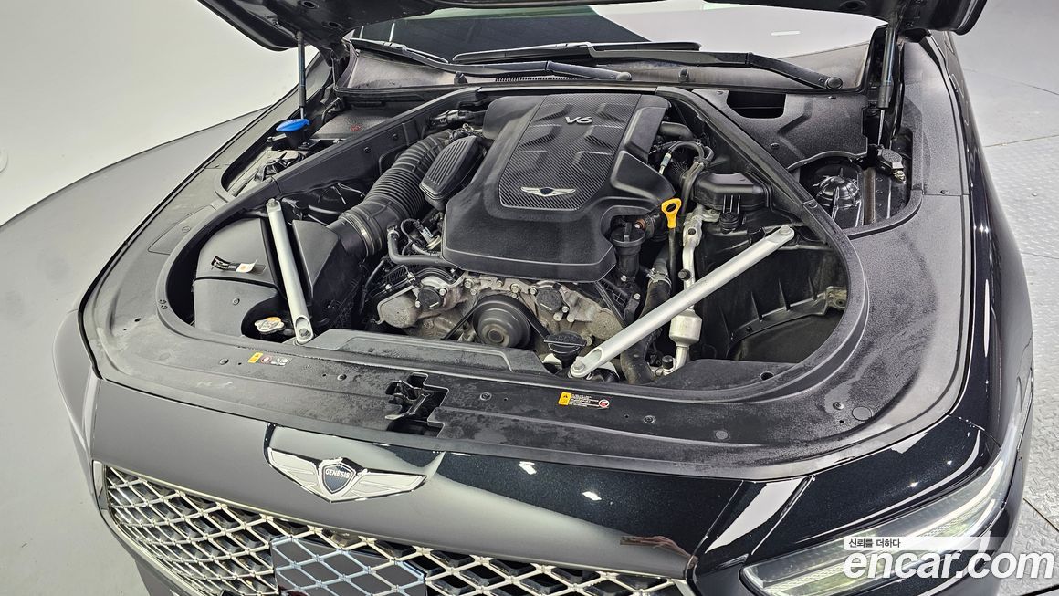 Genesis G90 2021