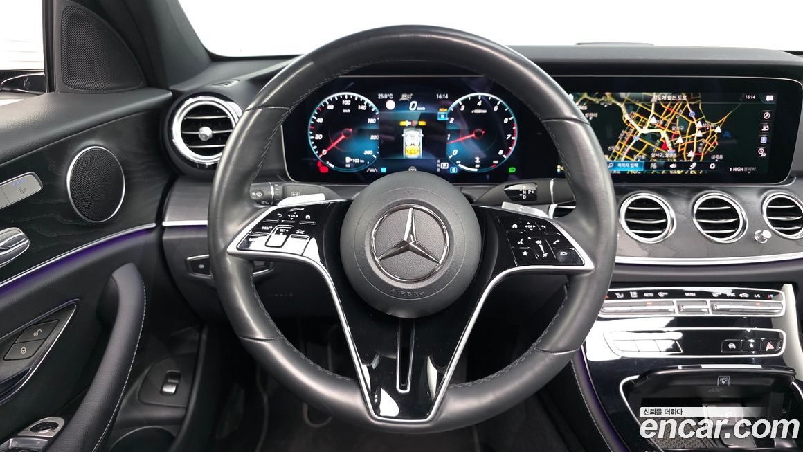 Mercedes-Benz E-Class 2023