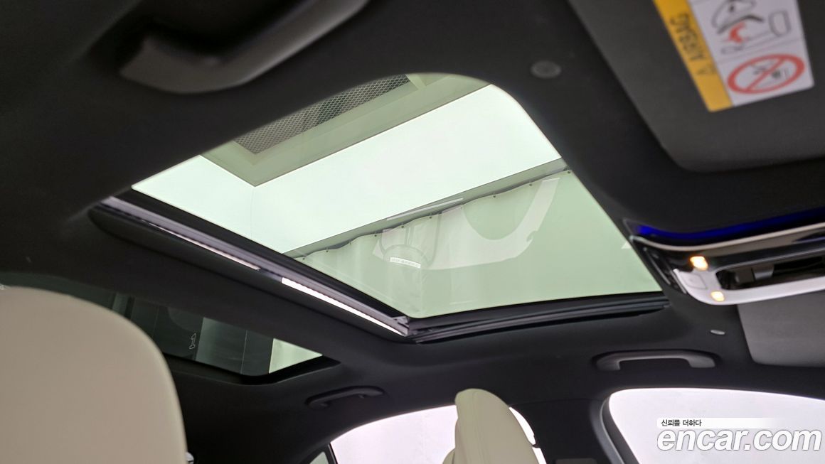 Mercedes-Benz C-Class 2023