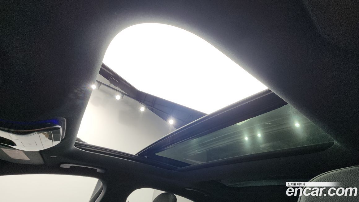 Mercedes-Benz C-Class 2022