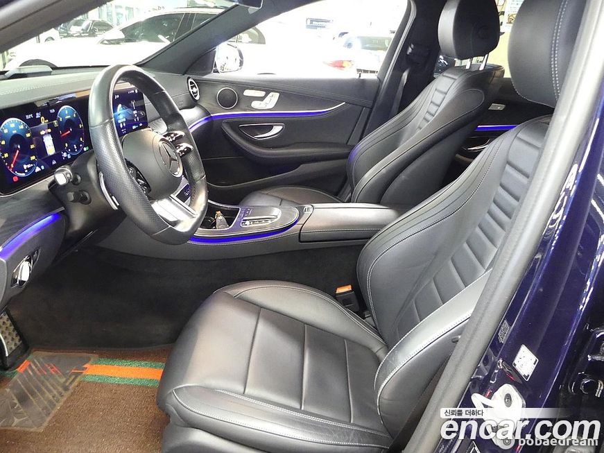 Mercedes-Benz E-Class 2021