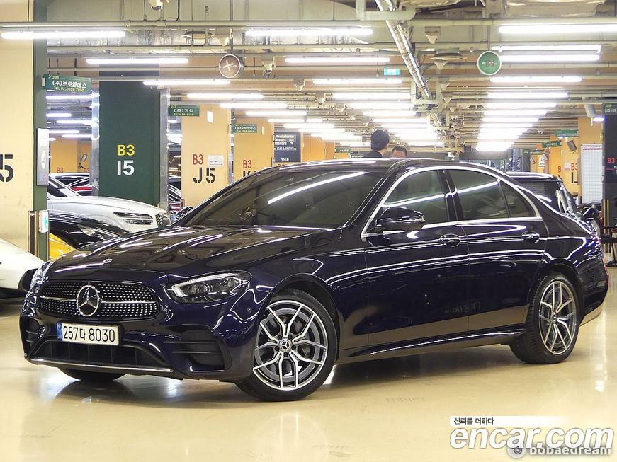 Mercedes-Benz E-Class 2021