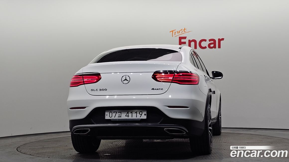 Mercedes-Benz GLC-Class 2019